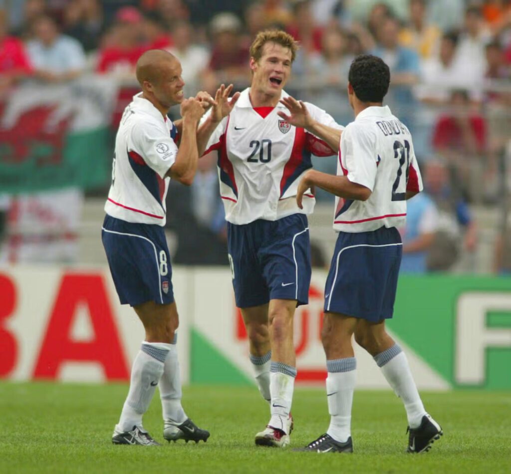 Đội tuyển Mxy vào đến tứ kết World Cup 2002 