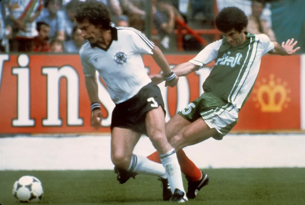 Algeria 2-1 Tây Đức (World Cup 1982) 