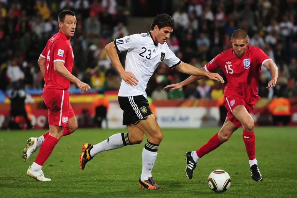 Mario Gomez (Đức)