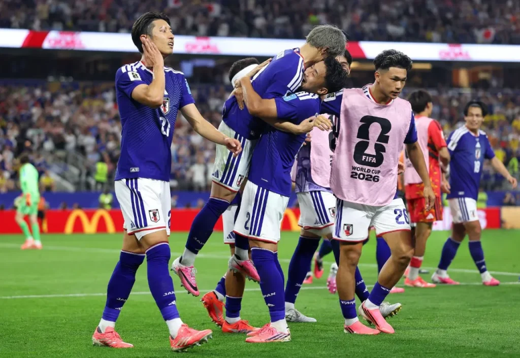 Đại diện châu Á Nhật Bản tiến vào vòng 32 đội, đối đầu với Brazil. Ảnh: FIFA