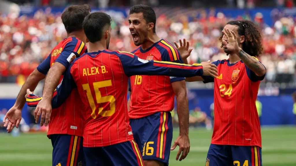 Diễn Biến Trận Đấu Tây Ban Nha 3-0 Áo