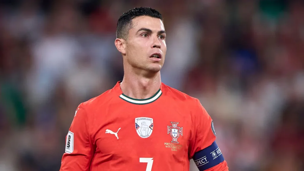 Tiền Đạo: Cristiano Ronaldo (Bồ Đào Nha)